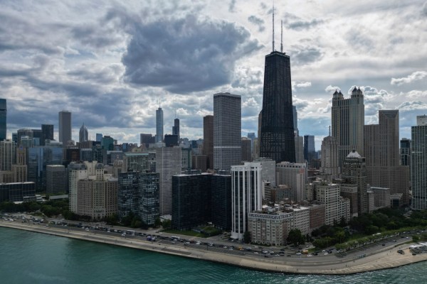Legislator critical of criminal justice policies amid Chicago robberies