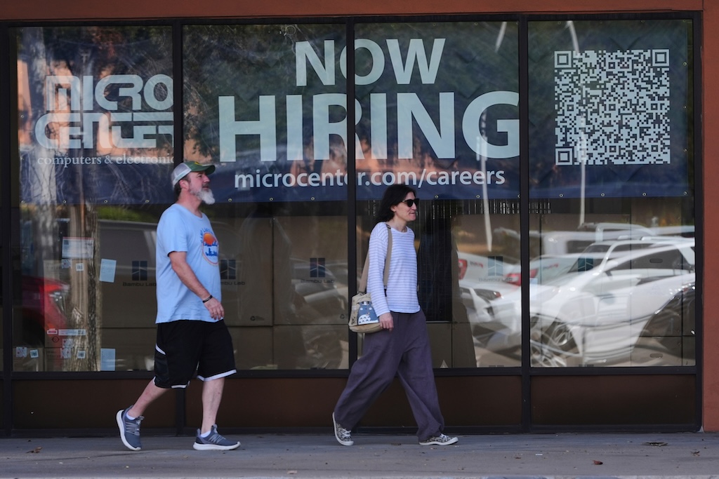 NextImg:Payroll job count to be revised down by 911,000, BLS says