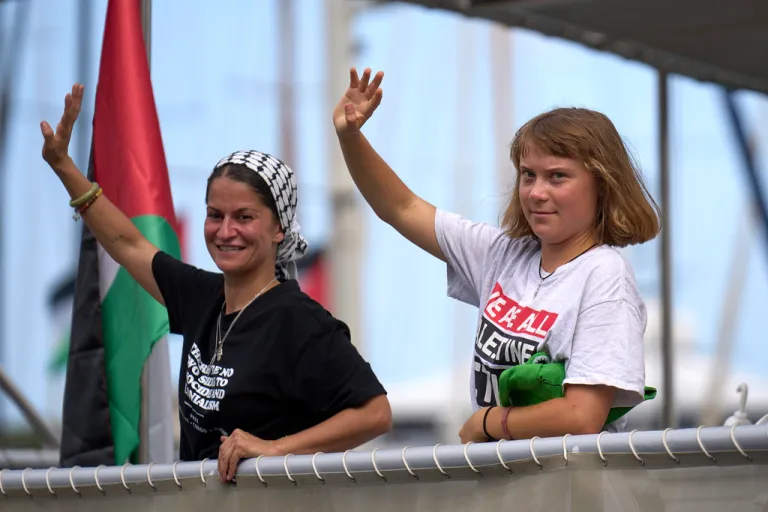 Greta Thunberg’s flotilla to Gaza turns back due to stormy conditions