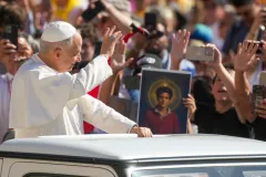 Pope declares 15-year-old computer programmer Carlo Acutis first millennial saint