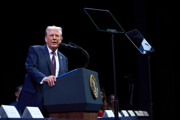 Trump administration risks messaging pitfall on economy that hamstrung Biden