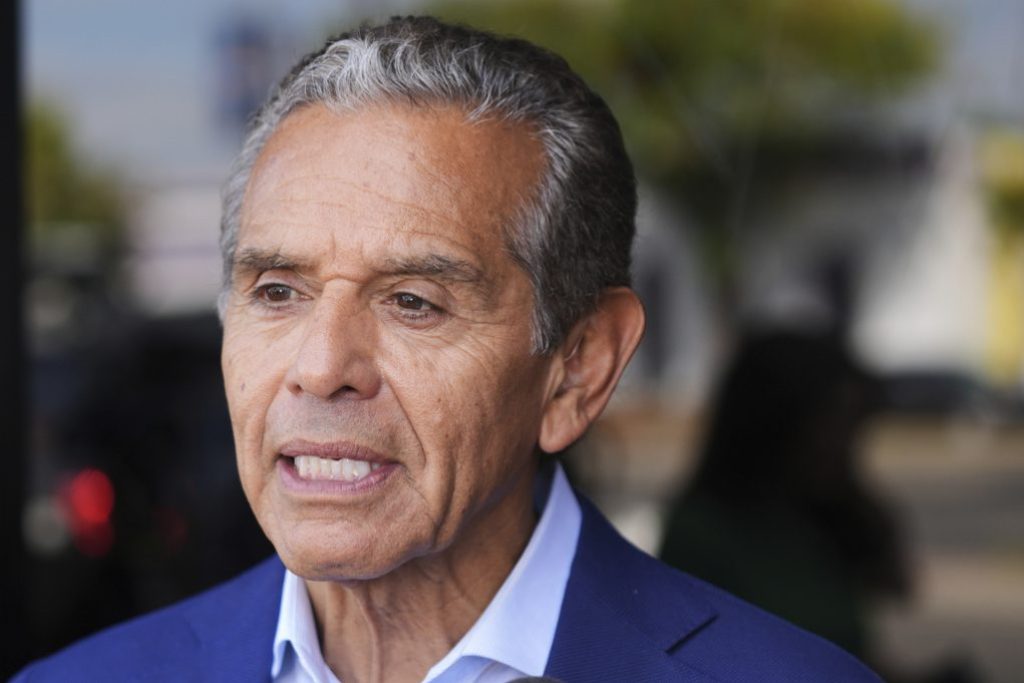 NextImg:California governor candidates bicker over crime, housing reforms