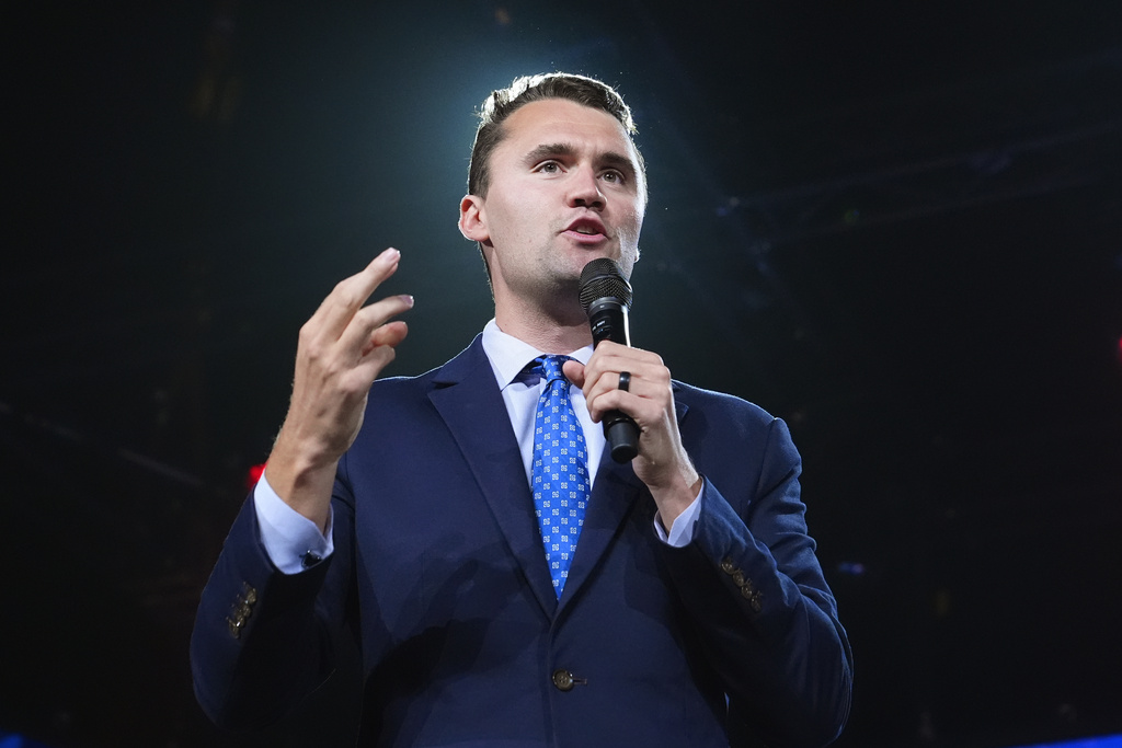 NextImg:Vance to fly with Charlie Kirk's casket on Air Force Two