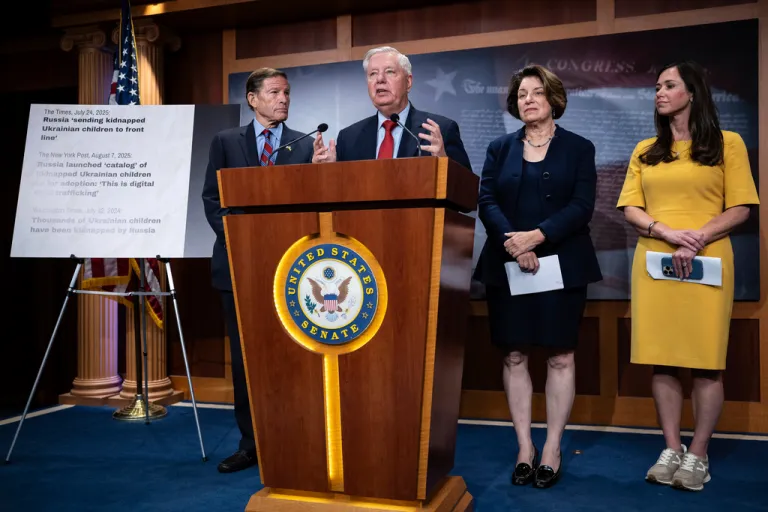 Sens. Richard Blumenthal (D-CT), Lindsey Graham (R-SC), Amy Klobuchar (D-MN), and Katie Britt (R-AK) hold a press conference.