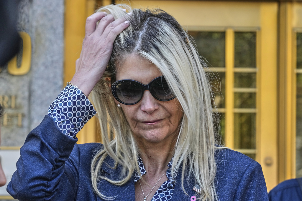 NextImg:Nadine Menendez sentenced to 4 1/2 years in prison for bribery
