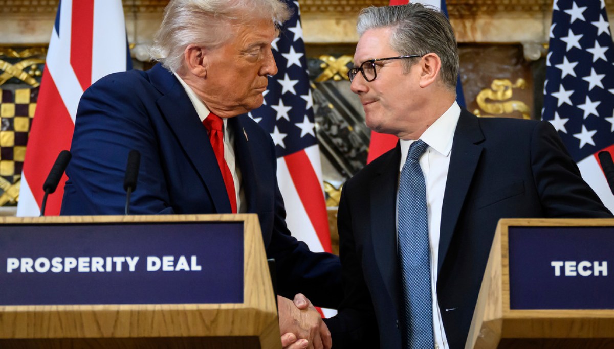 Starmer stands by possible X ban despite threats from US