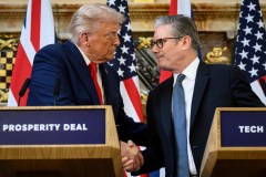 Starmer stands by possible X ban despite threats from US