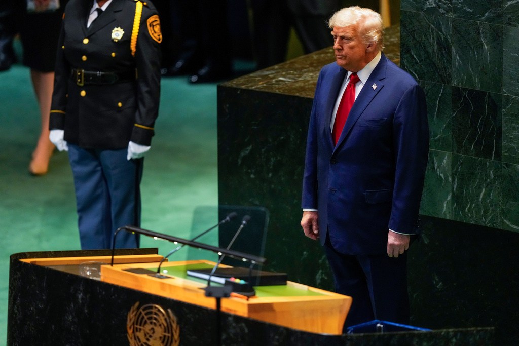 NextImg:Trump shows disdain for UN building after renovation snub