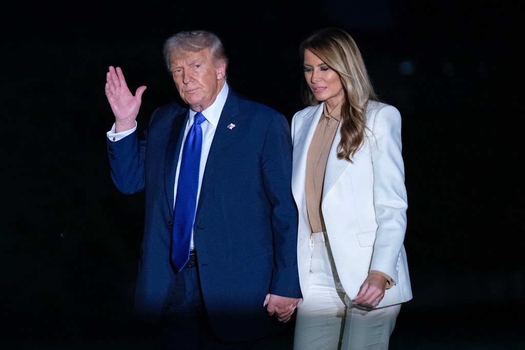 NextImg:Trump's legal 'test' against ABC stumps judicial experts 