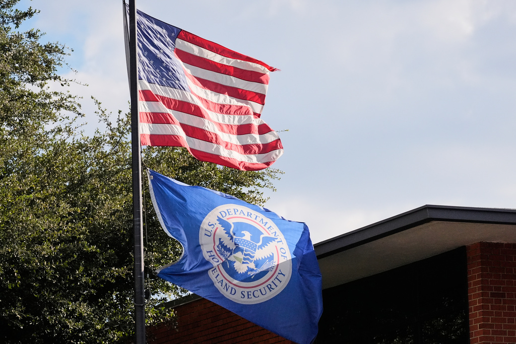 NextImg:Second victim has died after Dallas ICE facility shooting