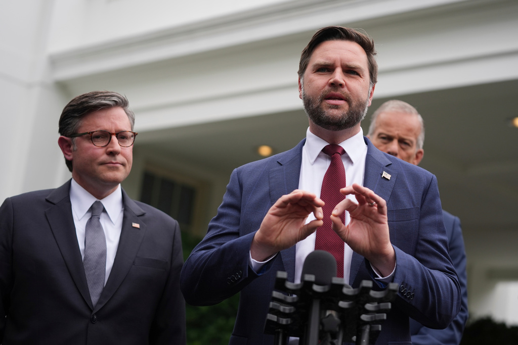 NextImg:White House highlights Democrats' illegal immigrant demands in shutdown fight