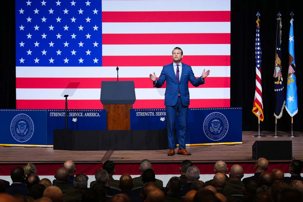 NextImg:Hegseth pledges to reshape War Department after ‘decades of decay’