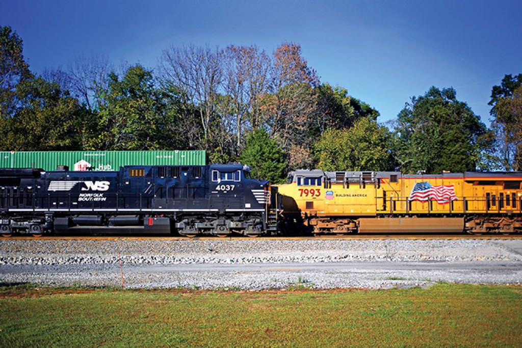 NextImg:Conservatives push Union Pacific–Norfolk Southern merger