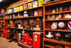 Cracker Barrel continues rebrand backtrack by suspending interior redesigns