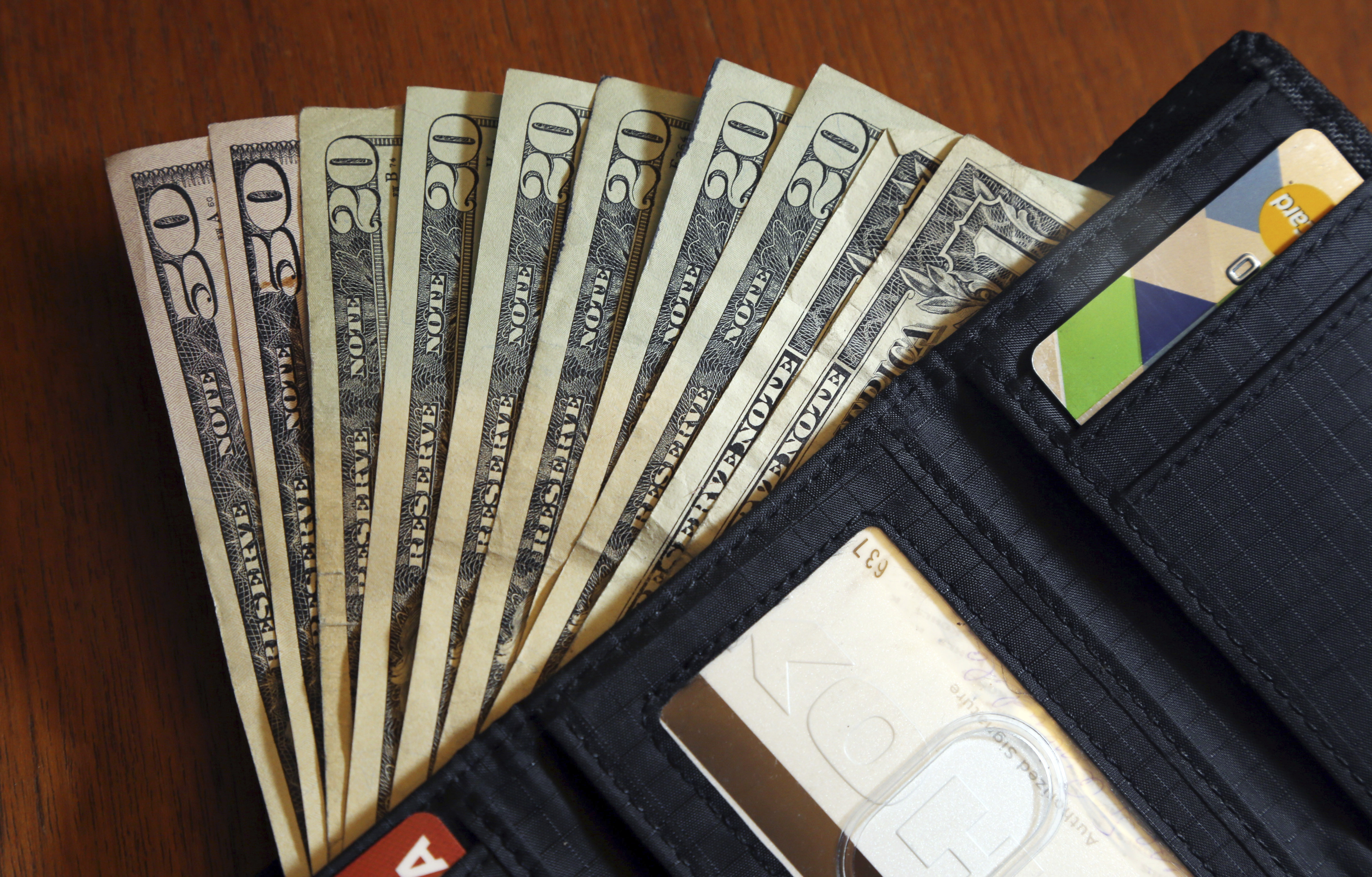October Social Security direct payment worth $967 goes out in 24 days