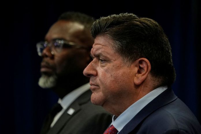 Democrats blast Trump’s threat to unleash War Department on Chicago