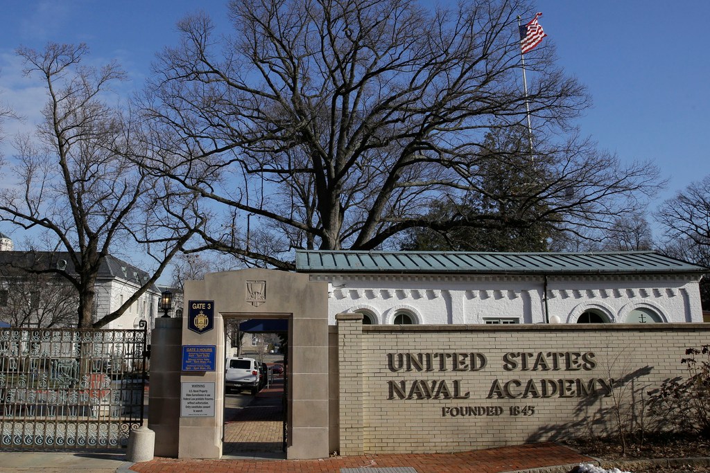 NextImg:Naval Academy on lockdown after 'reports of threats'