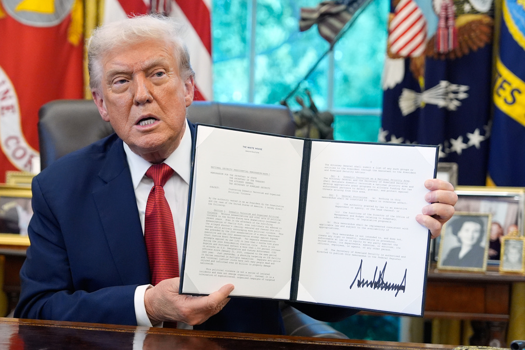 NextImg:Trump celebrates former FBI Director James Comey's indictment