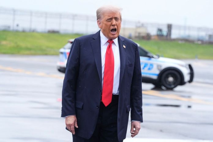 ‘We’re not going to war’ with Chicago, Trump says after meme post
