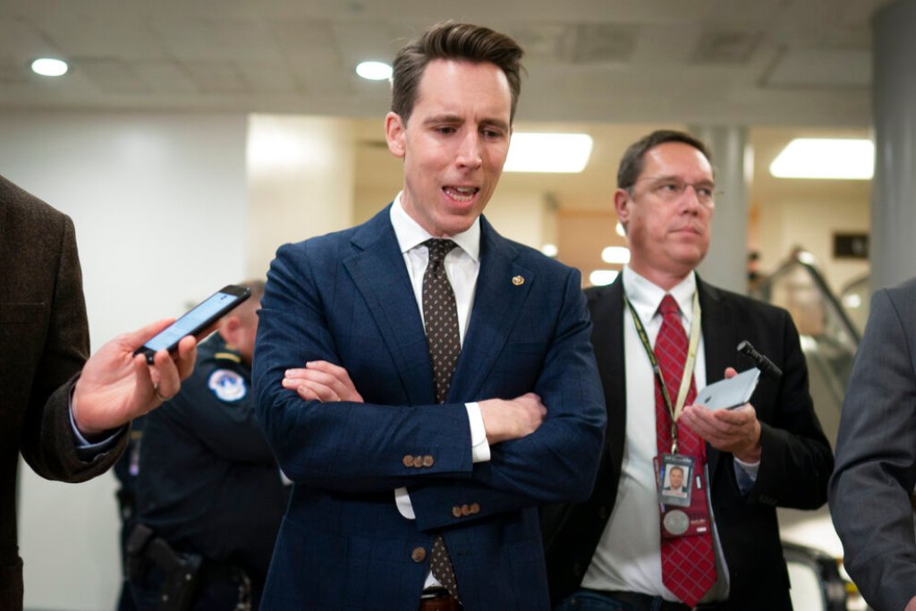 NextImg:Hawley says he was 'misled' by Trump FDA pick over abortion pills