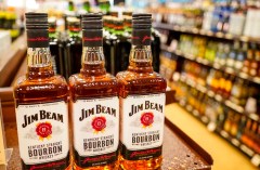 Liquor exports to Canada plunge 85% as industry warns of trade tension fallout