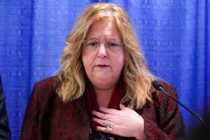 Long Island Democrat threatens Republicans with lawsuit over tying her to Mamdani