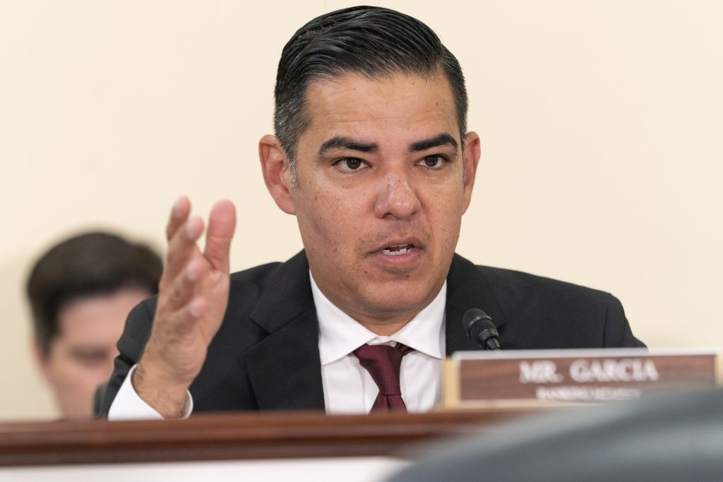 NextImg:Dems want investigation into shutdown messages on federal sites