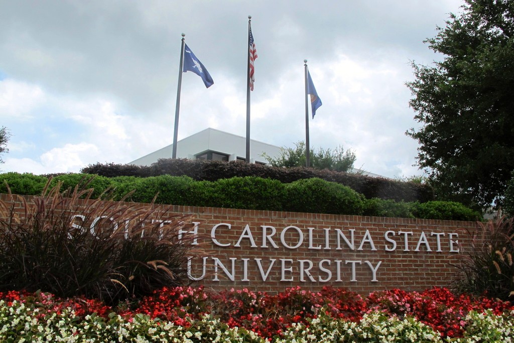 NextImg:One dead and two injured in unrelated shootings at SC university
