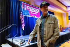 Independent Senate hopeful Dan Osborn cashes in on Democratic donors
