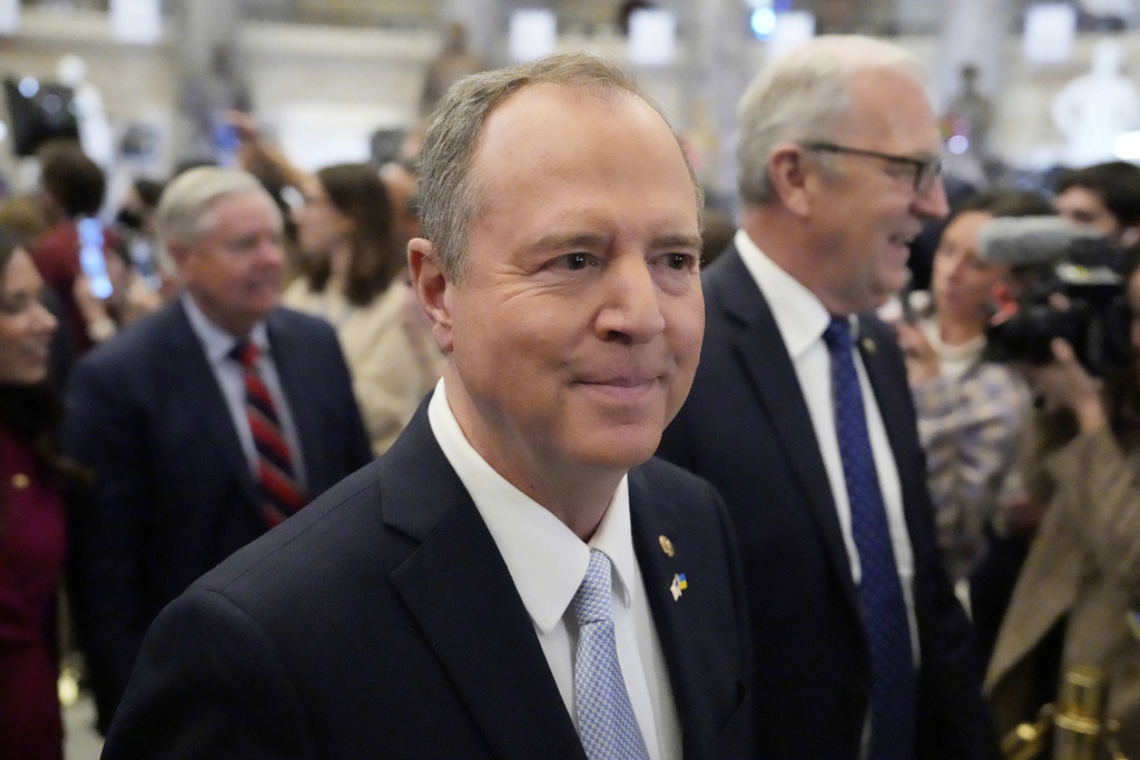 NextImg:Schiff rips Trump after president calls impeachment 'illegal hoax'