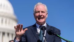Senate Democrats tank shutdown vote on pay for federal workers