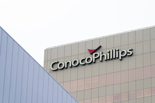 ConocoPhillips warns of US crude oil supply plateauing because of low prices
