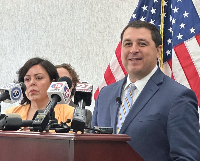 Wisconsin election integrity advocates applaud voter roll ruling