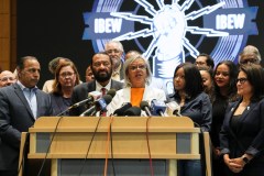 Illinois delegation throws full weight behind redistricting despite hesitancy from black lawmakers