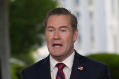 Waltz defends CIA operations in Venezuela to thwart ‘designated terrorist gangs’