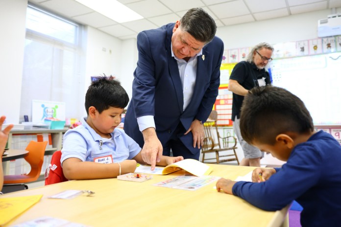Illinois legislator urges school discipline to focus on behavior, not race thumbnail