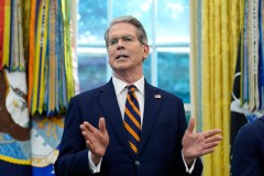 Bessent expects Trump to meet with Xi in South Korea despite trade dispute