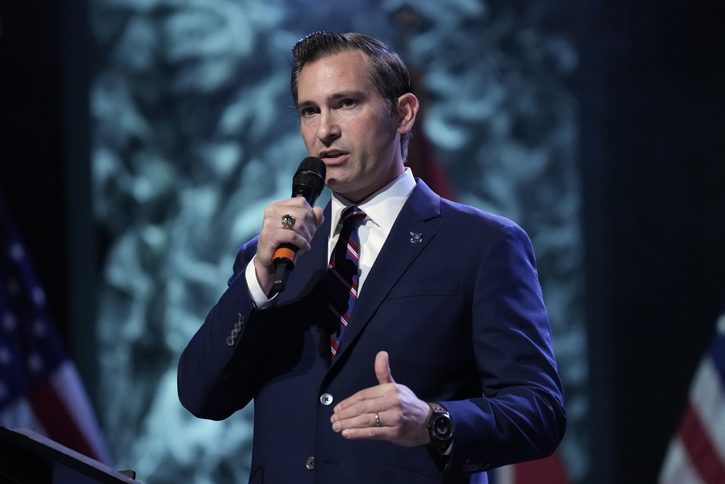 NextImg:Tennessee GOP primary tests strength of Trump endorsement