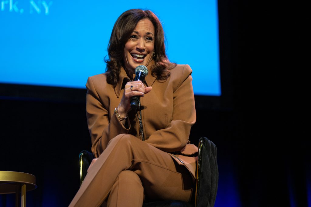Joe Concha mocks Harris media tour as evidence she is ‘regressing’