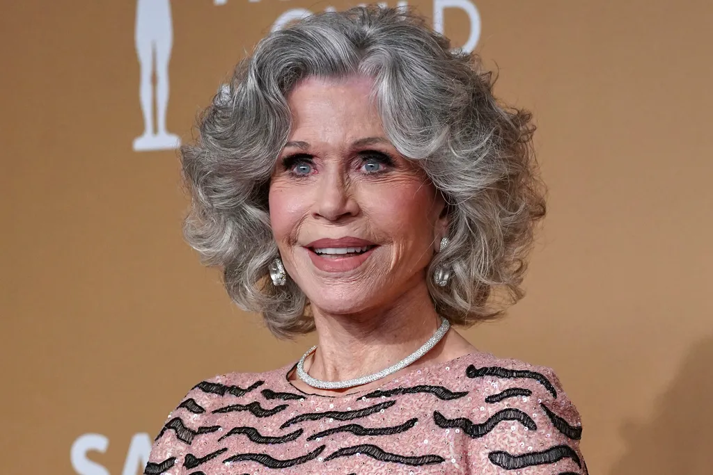 NextImg:Jane Fonda relaunches Committee for the First Amendment