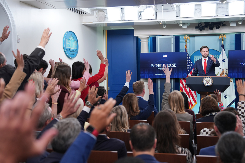 NextImg:Journalists should present news without injecting opinions: Joe Concha