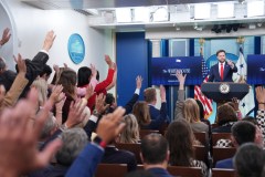 Journalists should return to presenting news without injecting opinions: Joe Concha