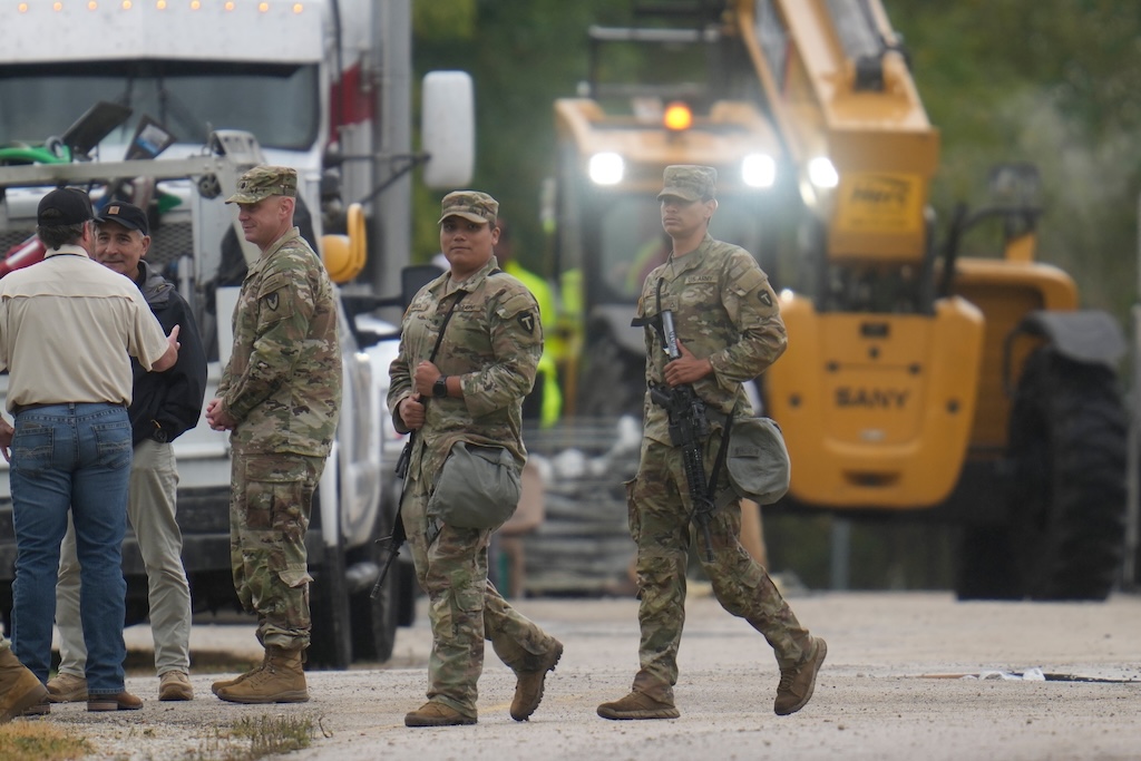Trump administration asks Supreme Court to allow National Guard deployment in Chicago