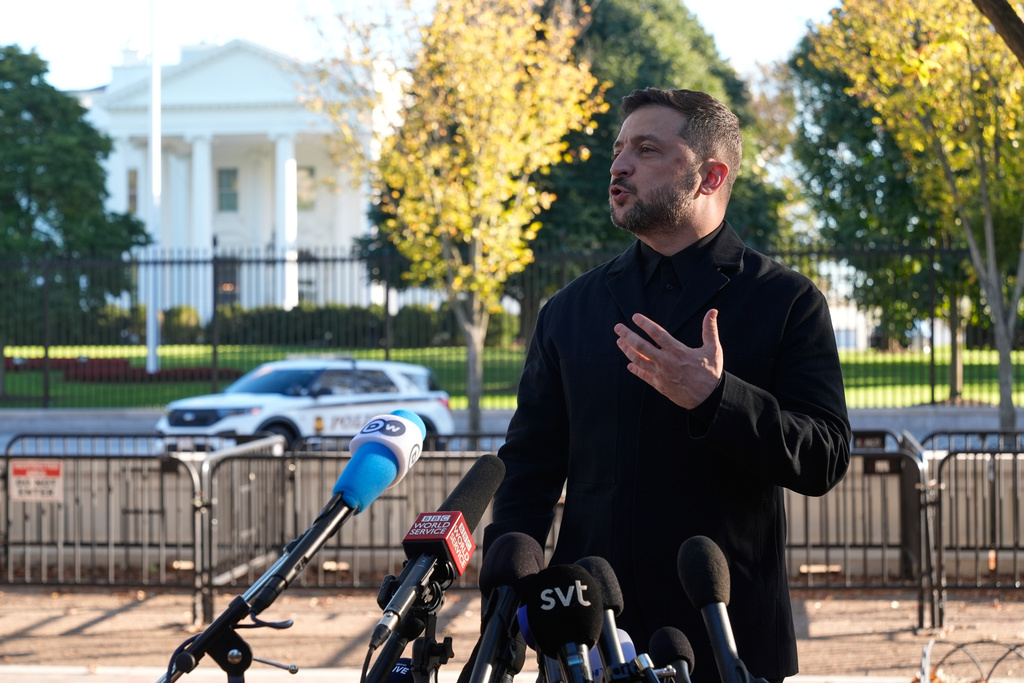 Trump says US ‘can’t give all’ its weapons to Ukraine as Zelensky seeks Tomahawk missiles