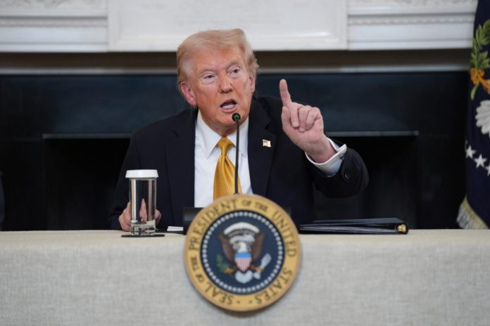 Trump Acelera Pressão na Europa: Políticas Climáticas em Risco?