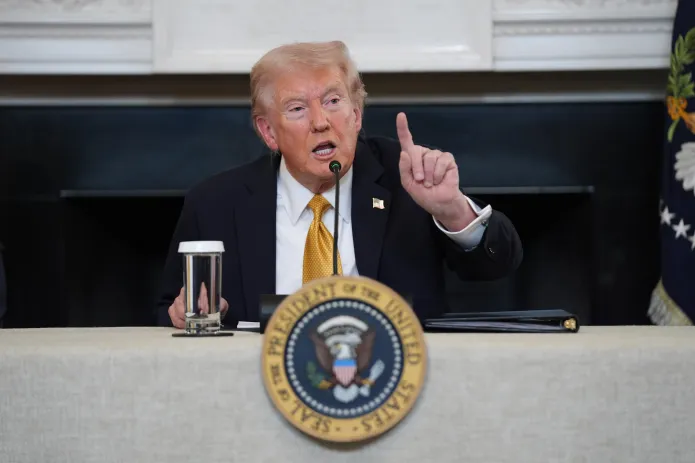 Trump leaves for Asia amid tensions over shutdown, Russia, and Israel
