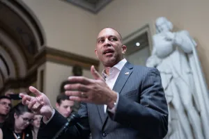 Black lawmakers ‘hold the line’ on Illinois redistricting over representation fears