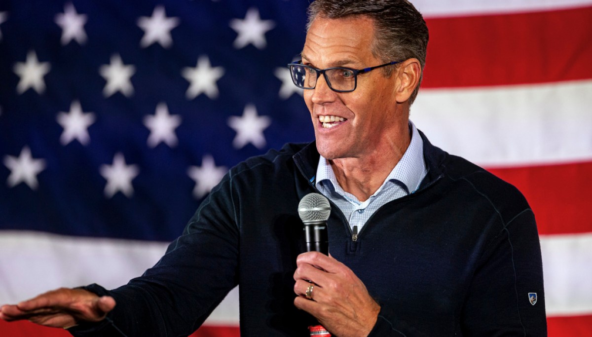 Iowa congressman took cash from Chinese companies buying American farmland