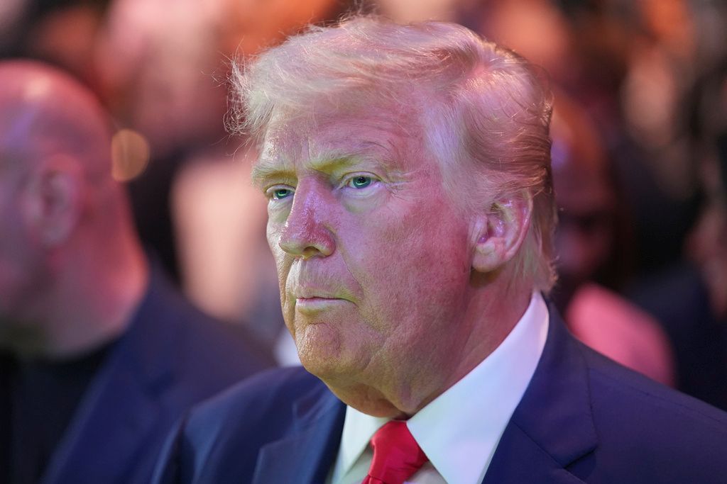 NextImg:Trump reveals date for UFC fight at White House