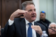Senators warn of ‘fragile’ US air system after 43-day shutdown